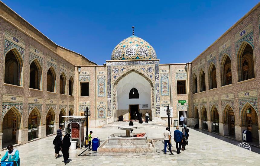 آرامگاه پیر پالاندوز در مشهد