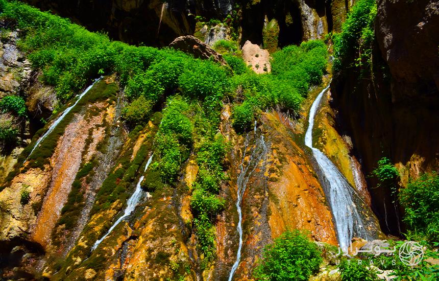 Akhlamd waterfall