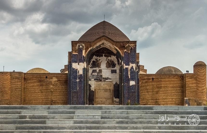 مسجد کبود تبریز، تماشایی‌ترین آبی!