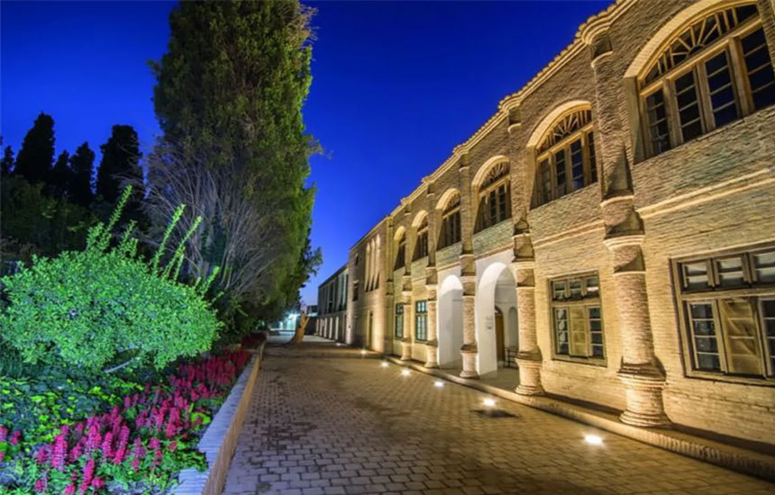 باغ و عمارت رحیم‌آباد