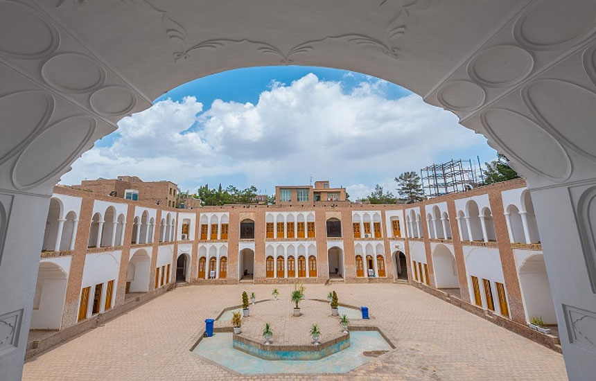 مدرسه شوکتیه