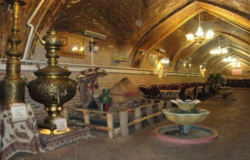 کاروانسرای سنگی