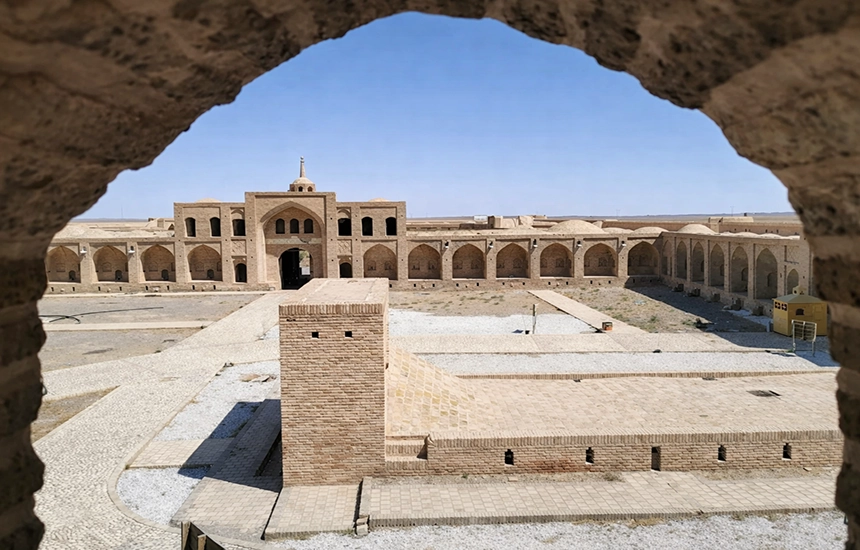 کاروانسرای میاندشت شاهرود