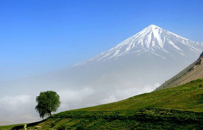 جاذبه‌های مسیر شیراز به ساری، جاده هراز به ساری